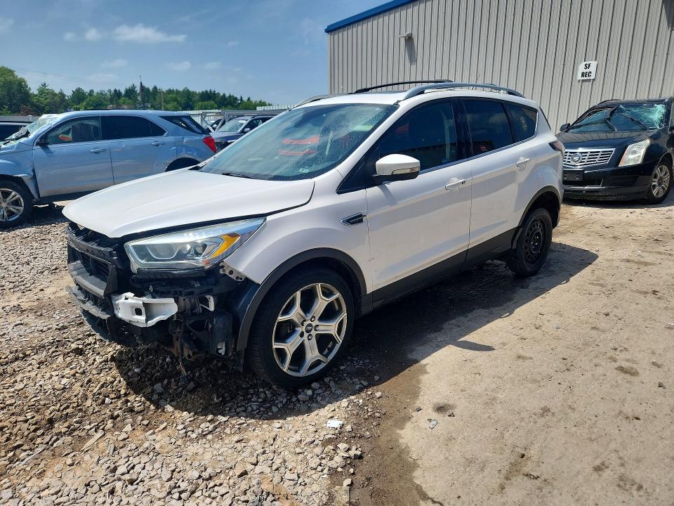 2017 Ford Escape — фото 1