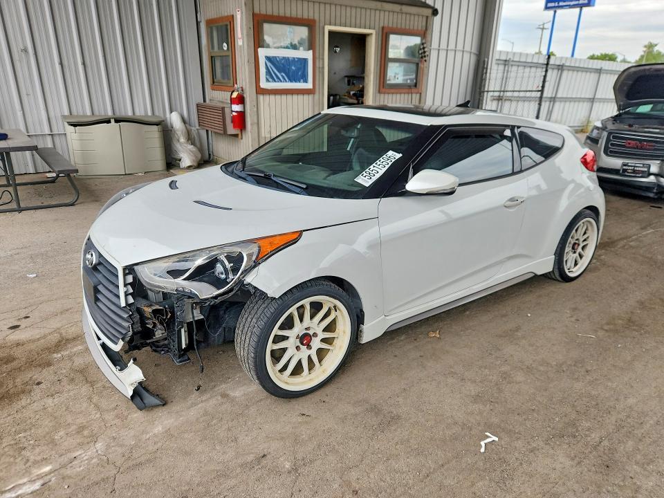 2013 Hyundai Veloster — фото 1