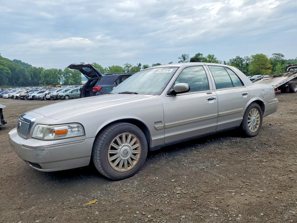 2009 Mercury Grand Marquis — фото 1