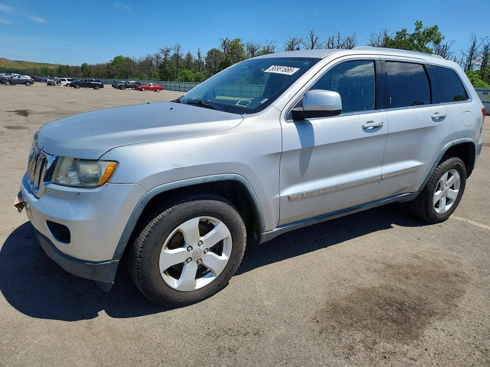2011 Jeep Grand Cherokee — фото 1