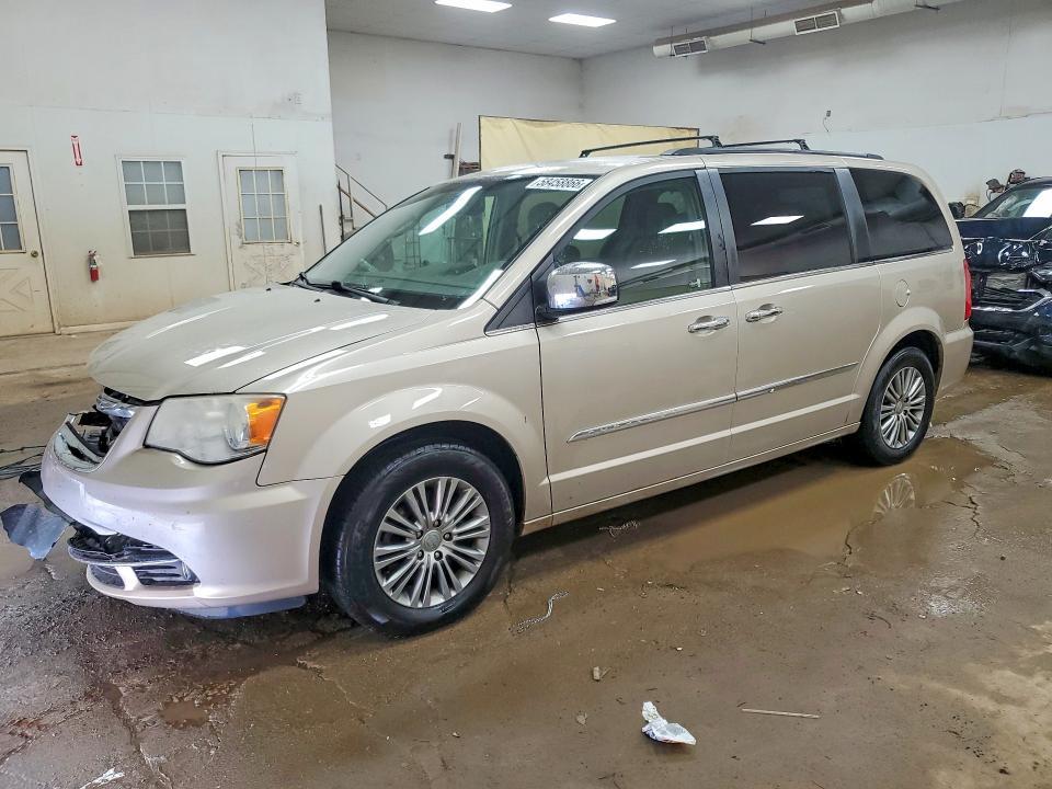 Chrysler Town Country