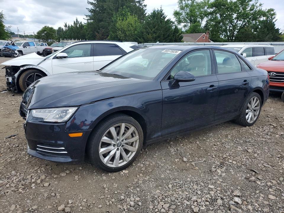 2017 Audi A4 — фото 1