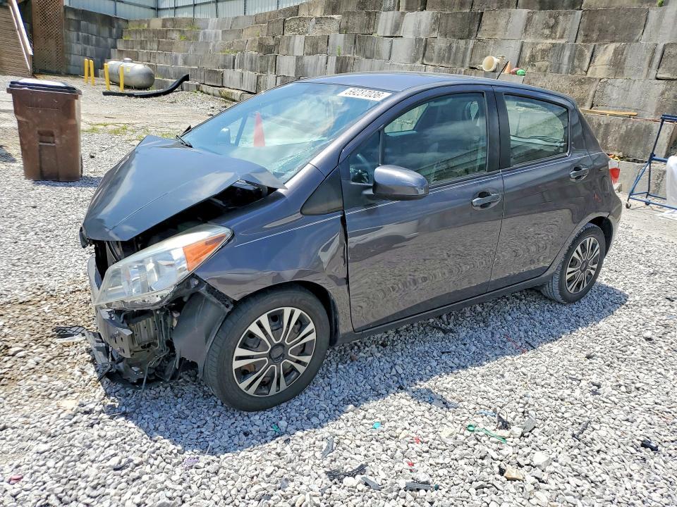 2014 Toyota Yaris — фото 1