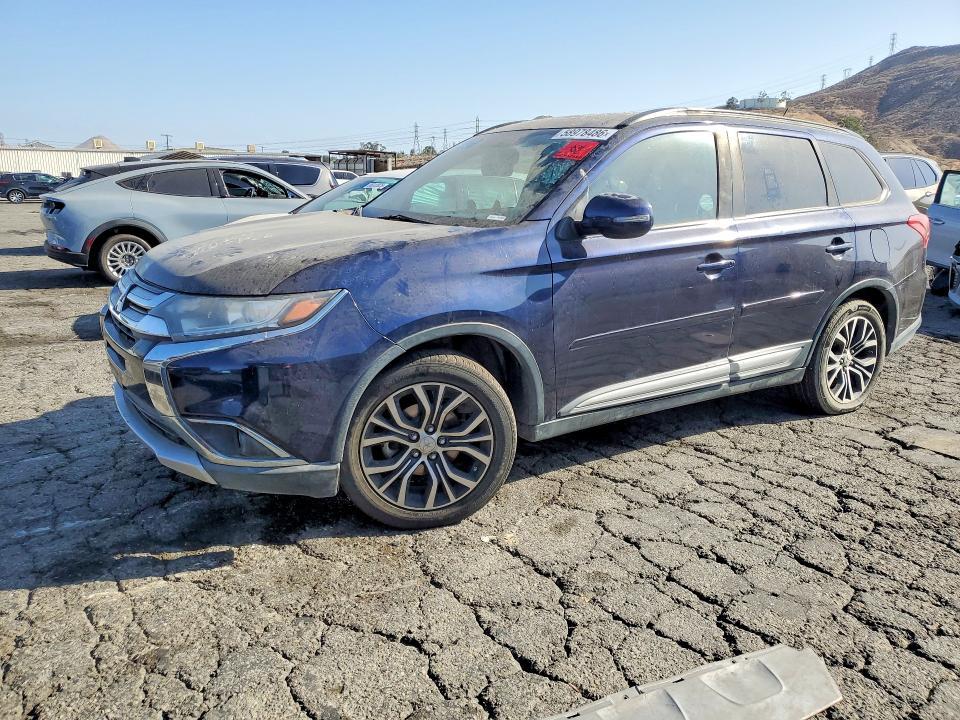 2016 Mitsubishi Outlander — фото 1