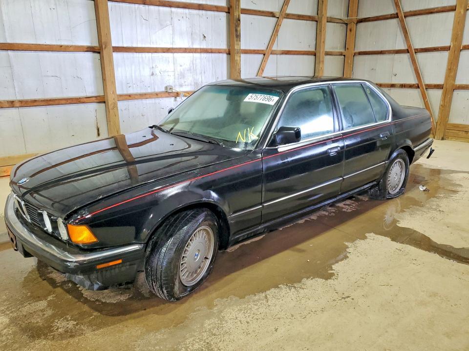 1990 BMW 735 — фото 1
