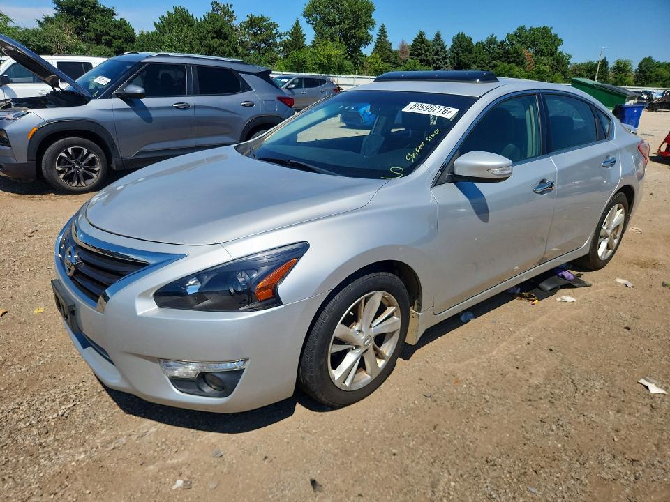 2013 Nissan Altima — фото 1