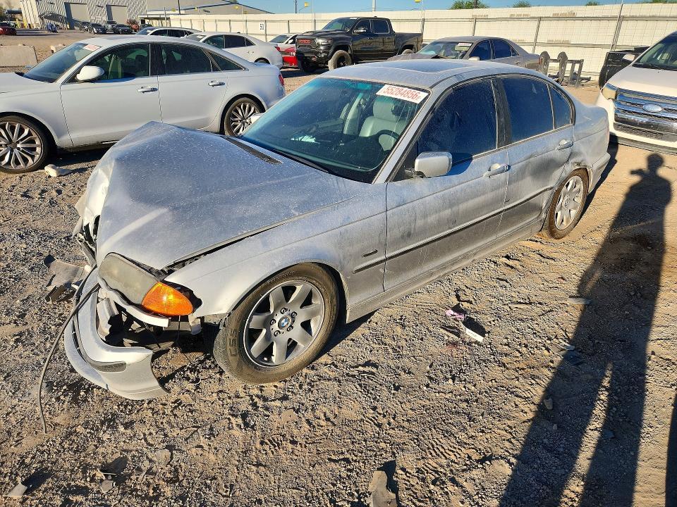BMW 323