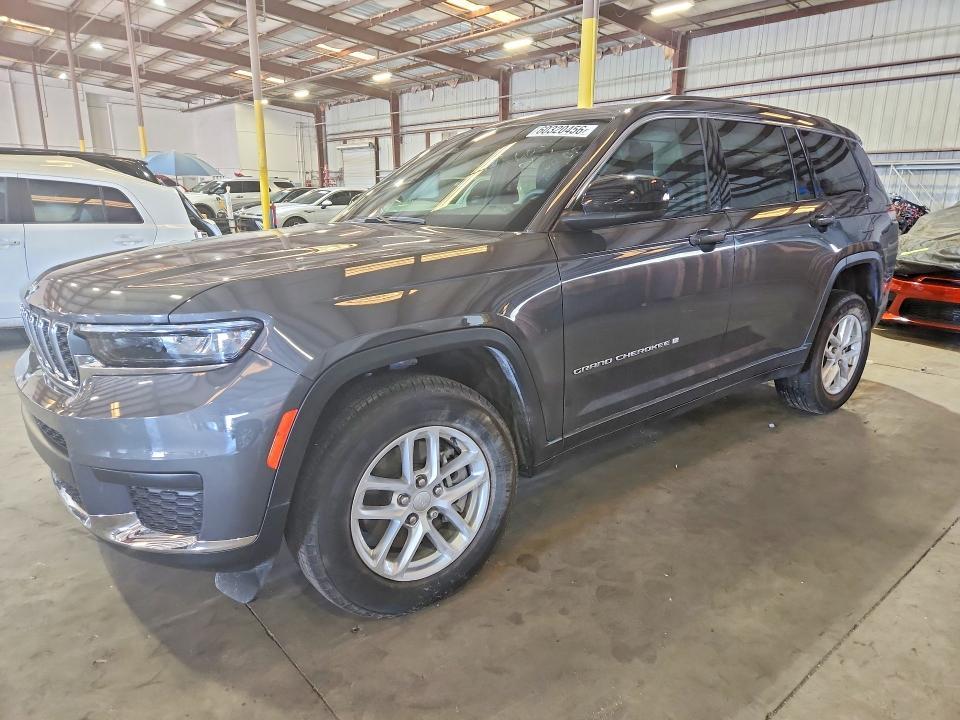 2025 Jeep Grand Cherokee — фото 1
