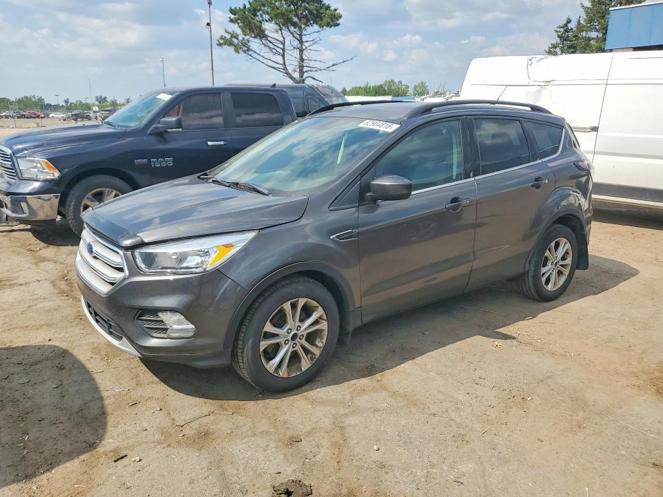 2018 Ford Escape — фото 1