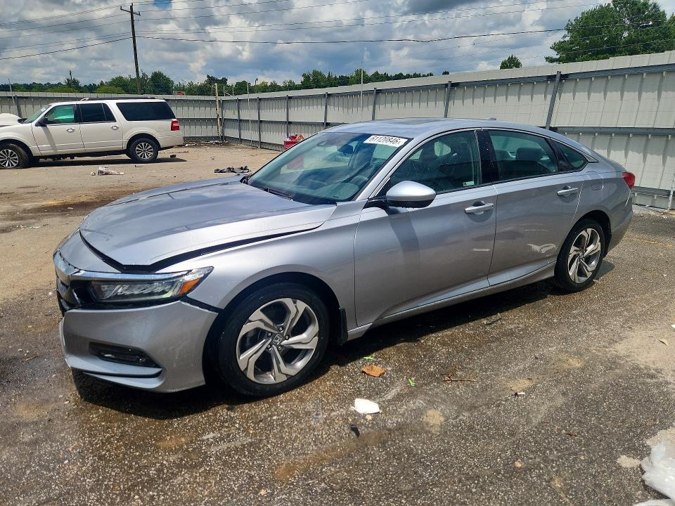 2020 Honda Accord — фото 1