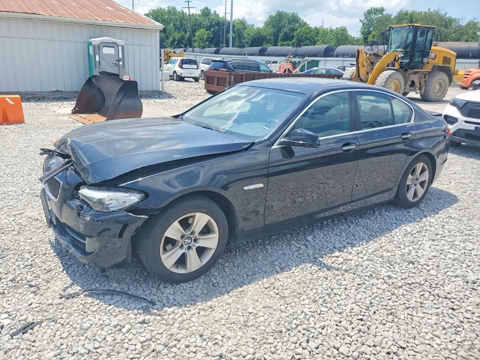 BMW 528