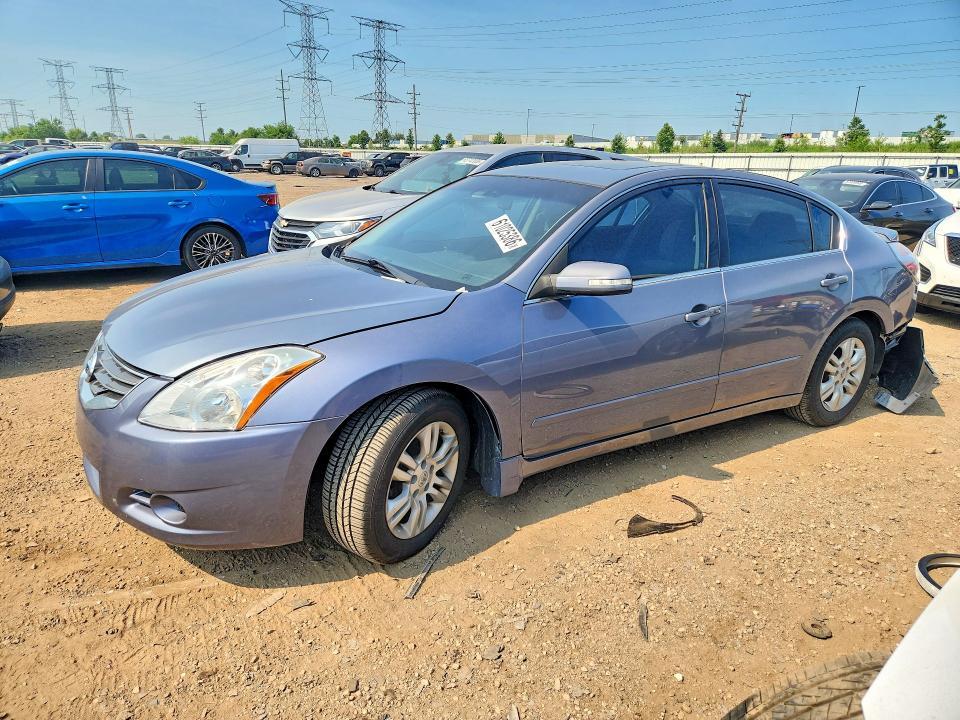 2012 Nissan Altima — фото 1