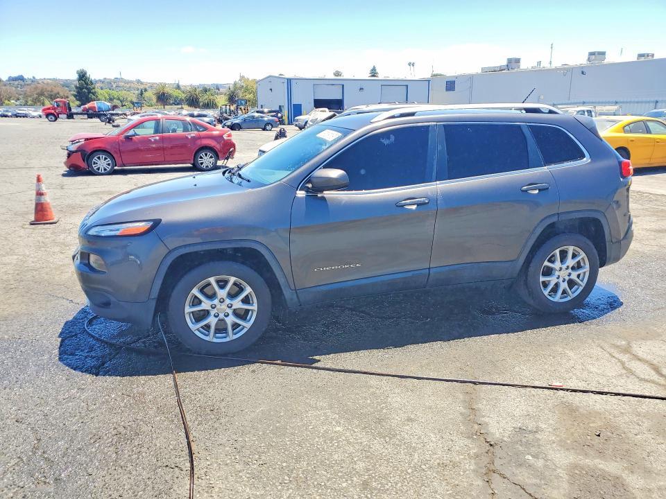 2017 Jeep Cherokee — фото 1