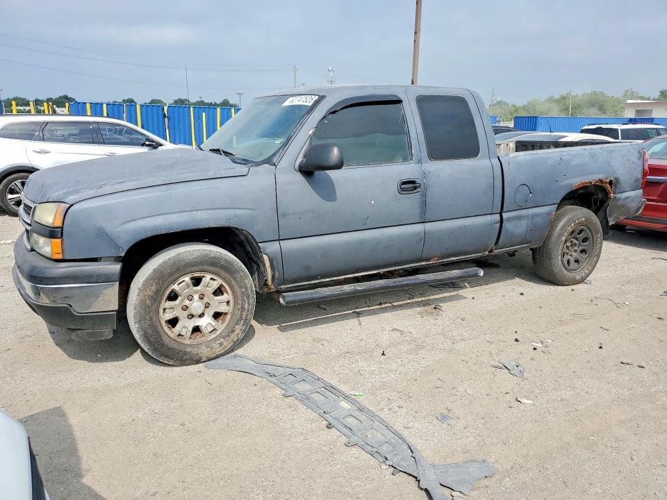 2006 Chevrolet Silverado — фото 1