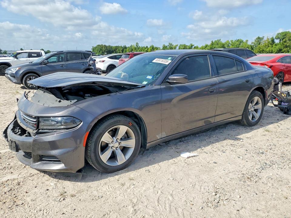 2015 Dodge Charger — фото 1