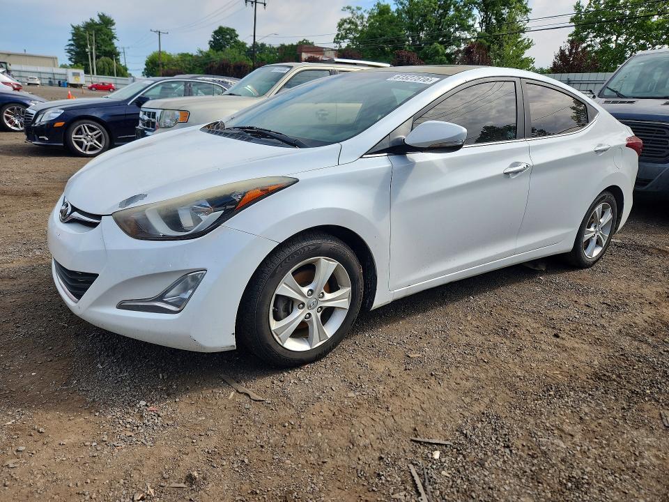 2016 Hyundai Elantra — фото 1