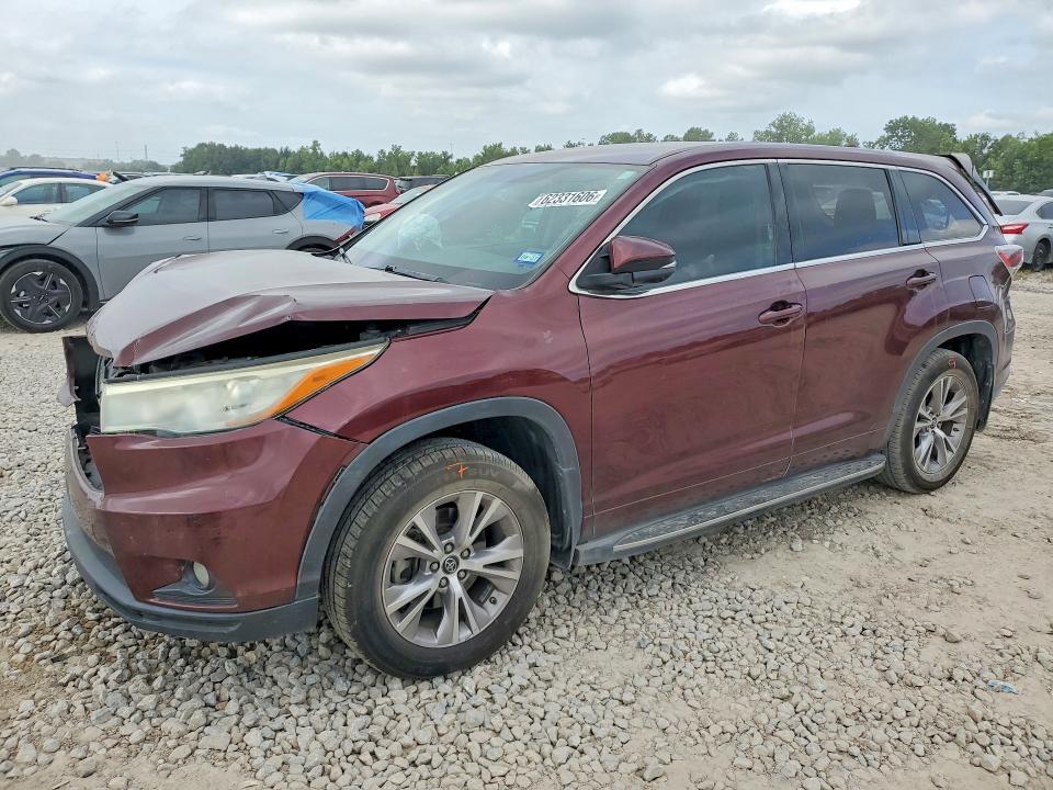 2016 Toyota Highlander — фото 1