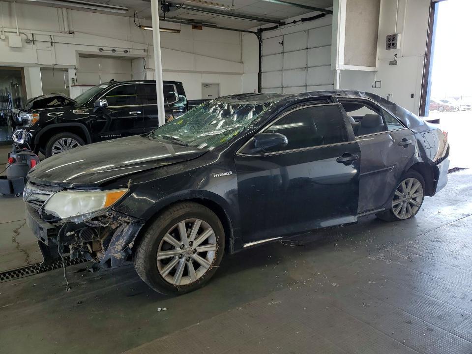 2012 Toyota Camry Hybrid — фото 1