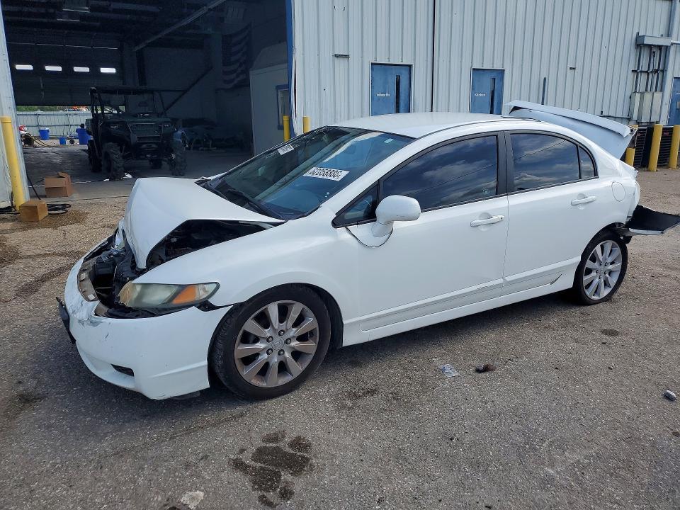 2010 Honda Civic — фото 1