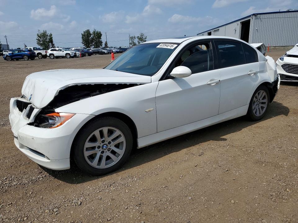 BMW 323