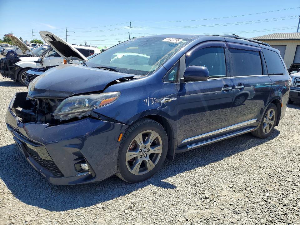 2019 Toyota Sienna — фото 1