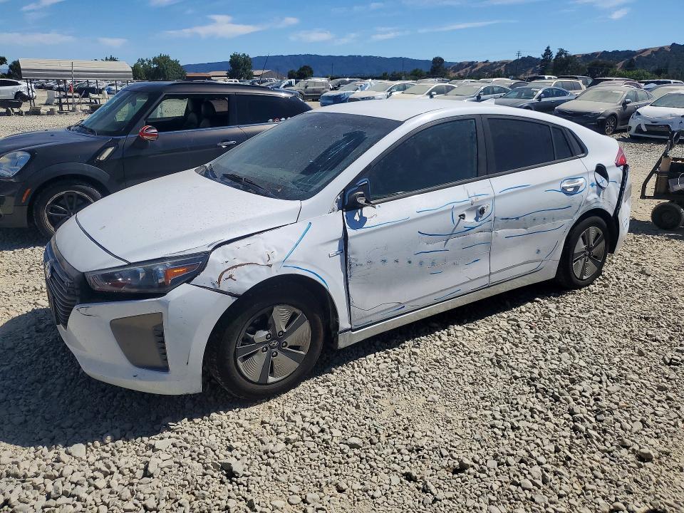 Hyundai Ioniq