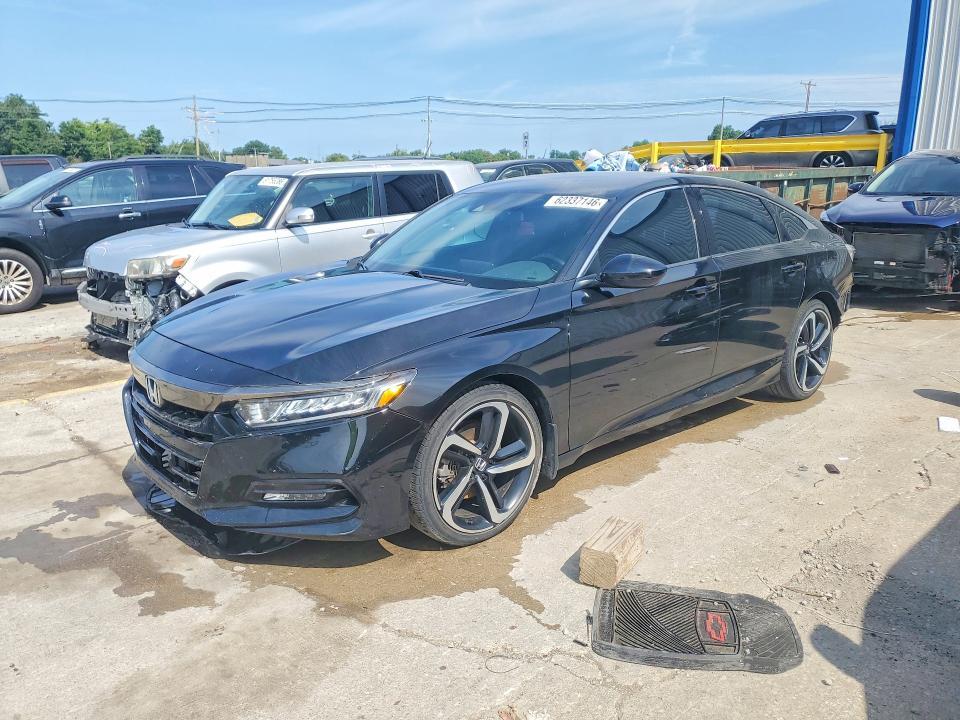 2018 Honda Accord — фото 1