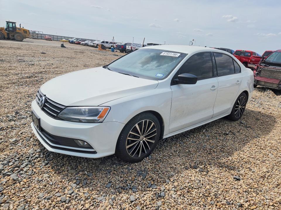 2016 Volkswagen Jetta — фото 1