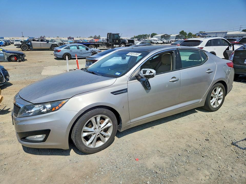 2013 Kia Optima — фото 1
