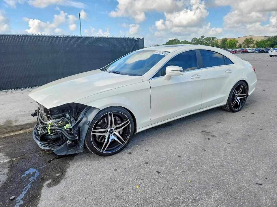 2013 Mercedes-Benz Cls — фото 1
