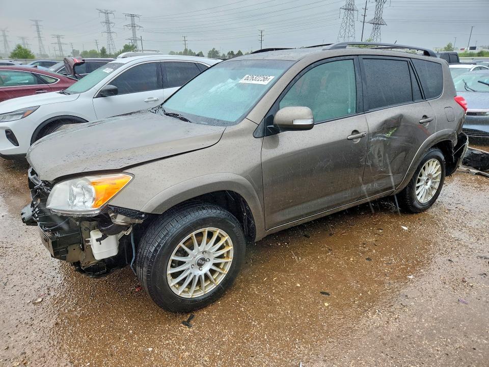 2011 Toyota Rav4 — фото 1