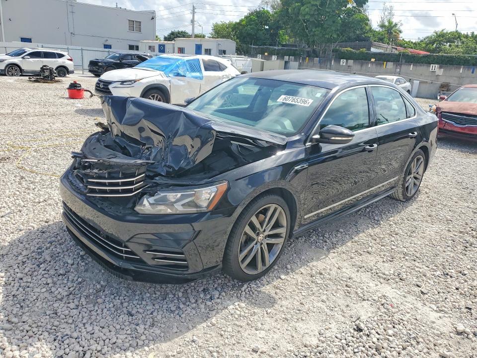 2017 Volkswagen Passat — фото 1