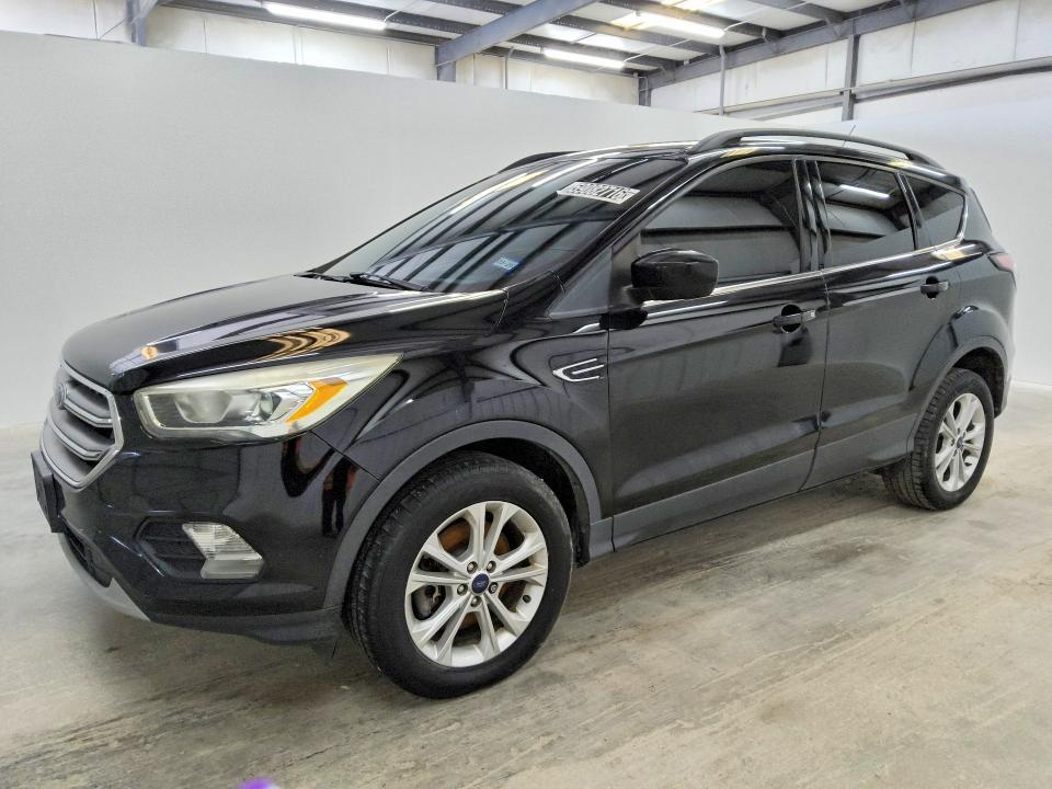 2017 Ford Escape — фото 1