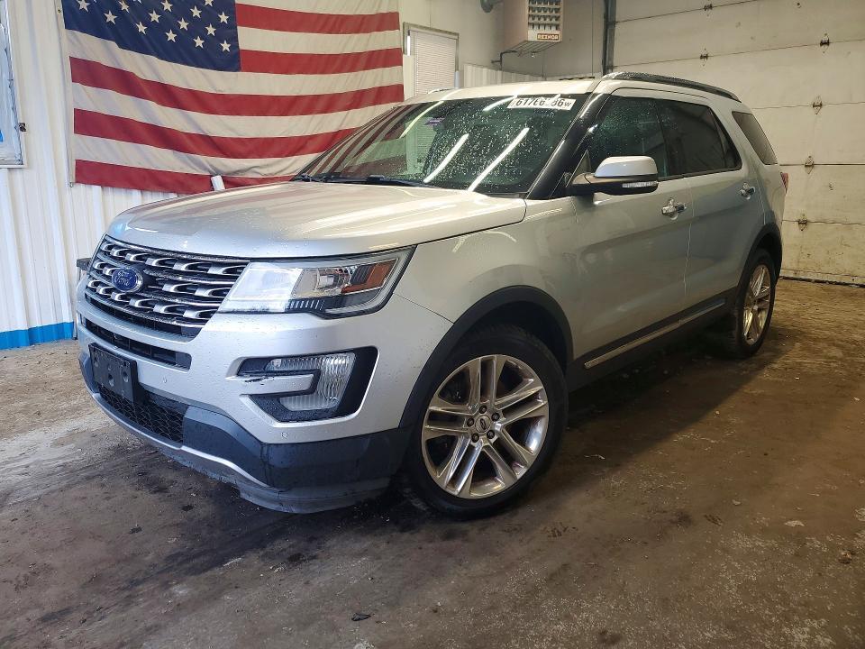 2016 Ford Explorer — фото 1