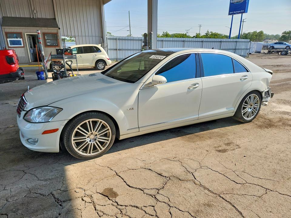 Mercedes-Benz S