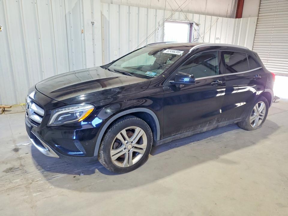 2016 Mercedes-Benz Gla — фото 1