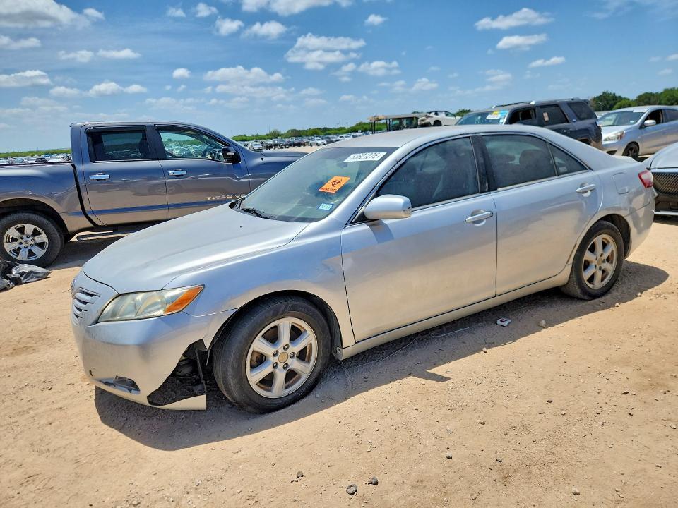 2008 Toyota Camry — фото 1
