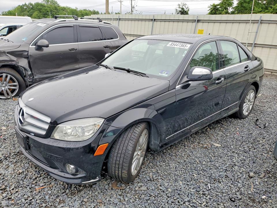 2009 Mercedes-Benz C — фото 1