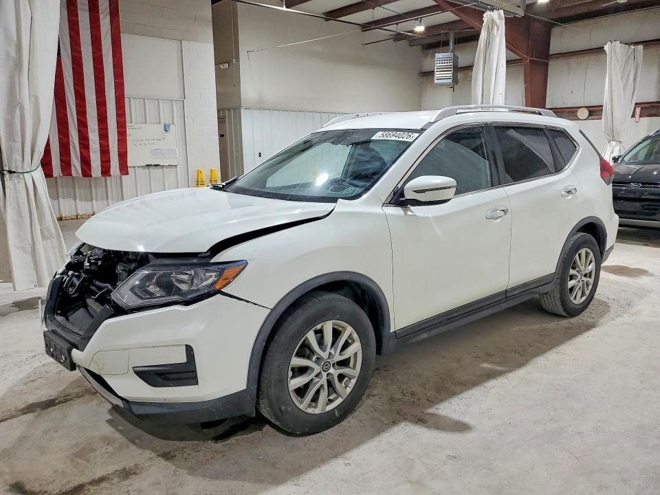 2018 Nissan Rogue — фото 1