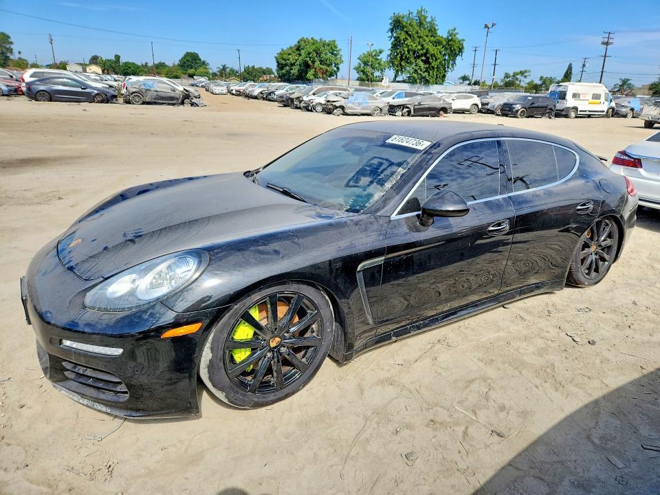 2015 Porsche Panamera — фото 1