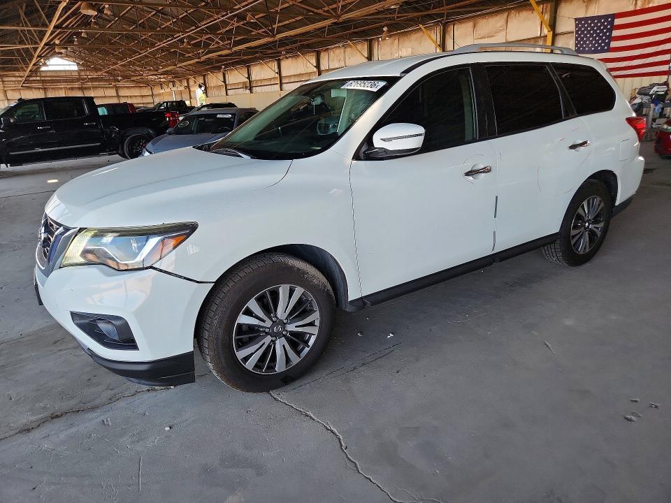 2018 Nissan Pathfinder — фото 1