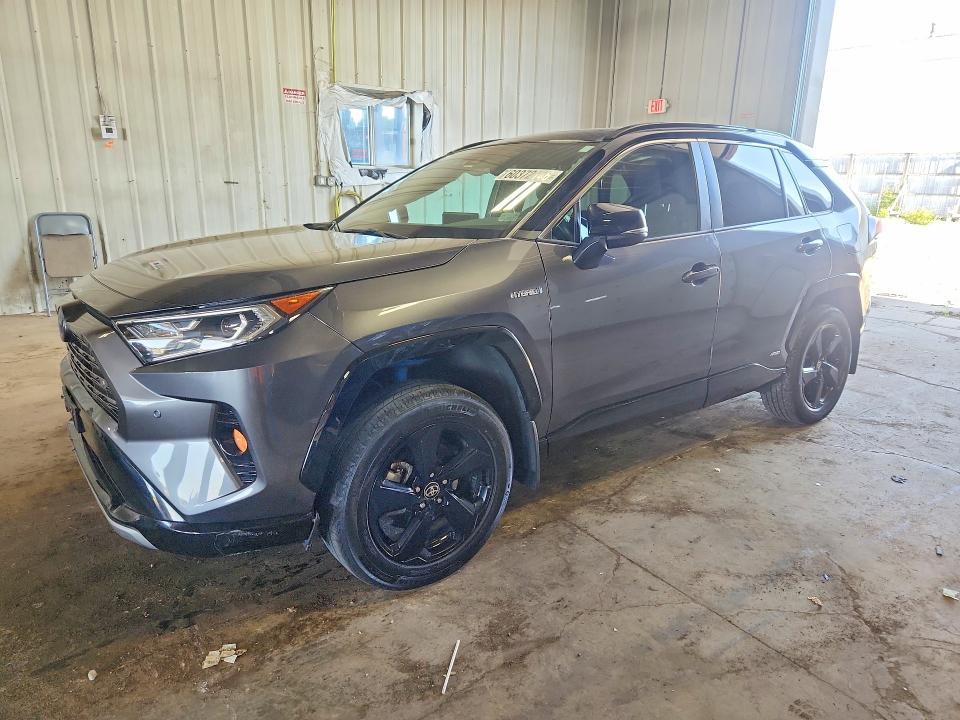 2021 Toyota Rav4 — фото 1