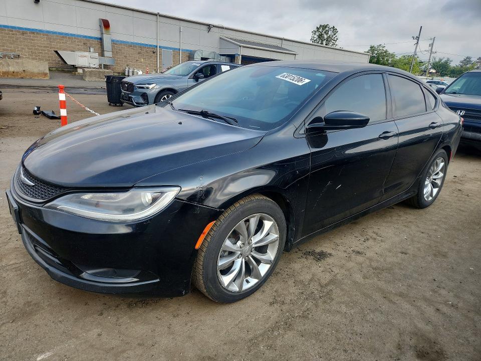 Chrysler 200