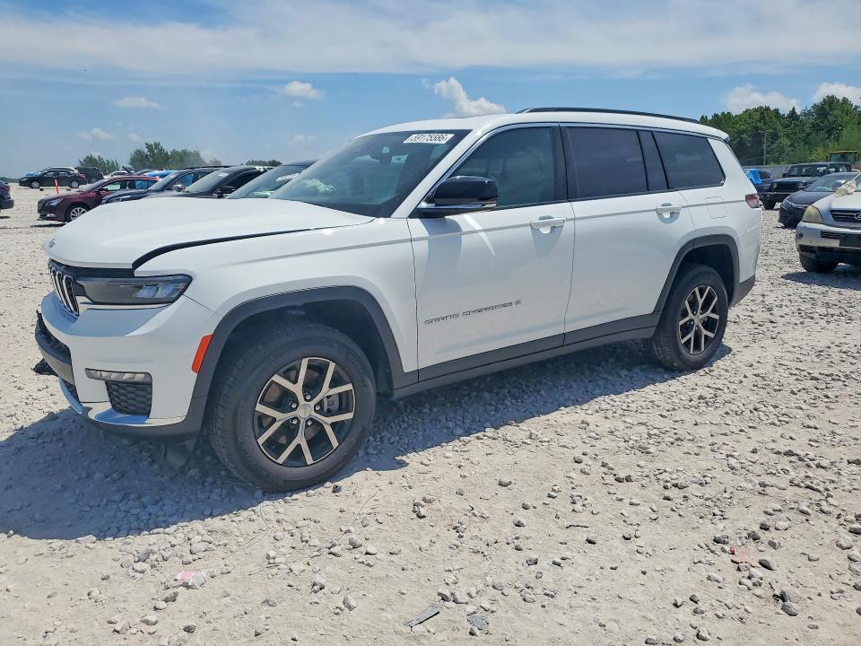 2025 Jeep Grand Cherokee — фото 1