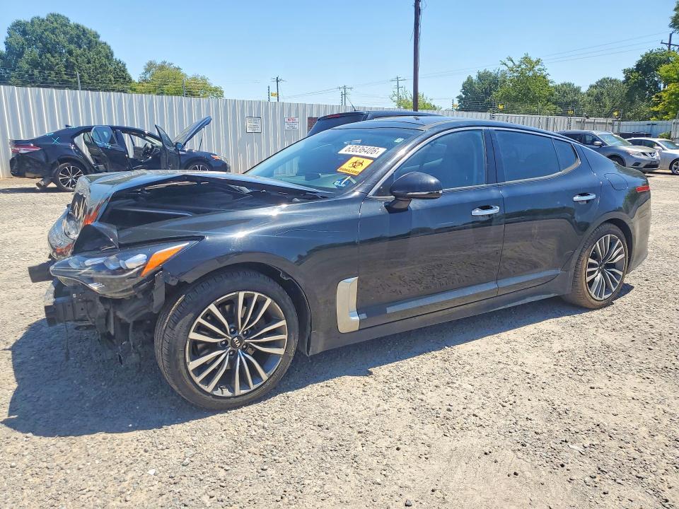 2018 Kia Stinger — фото 1