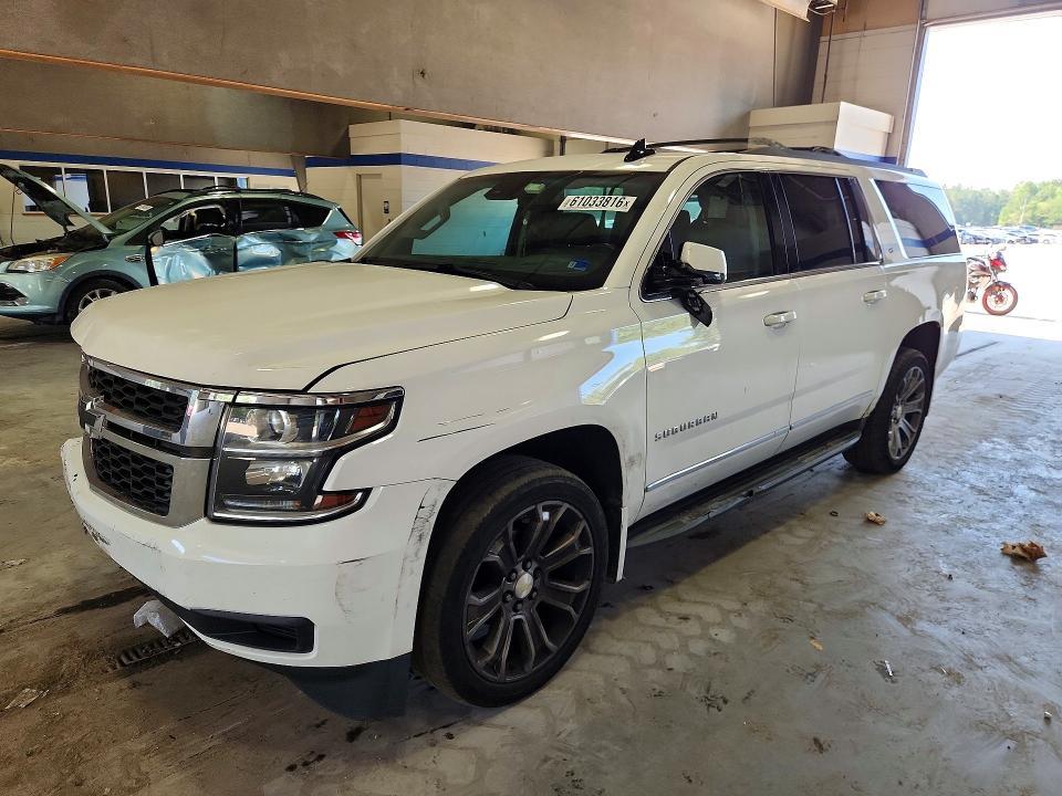 2015 Chevrolet Suburban — фото 1