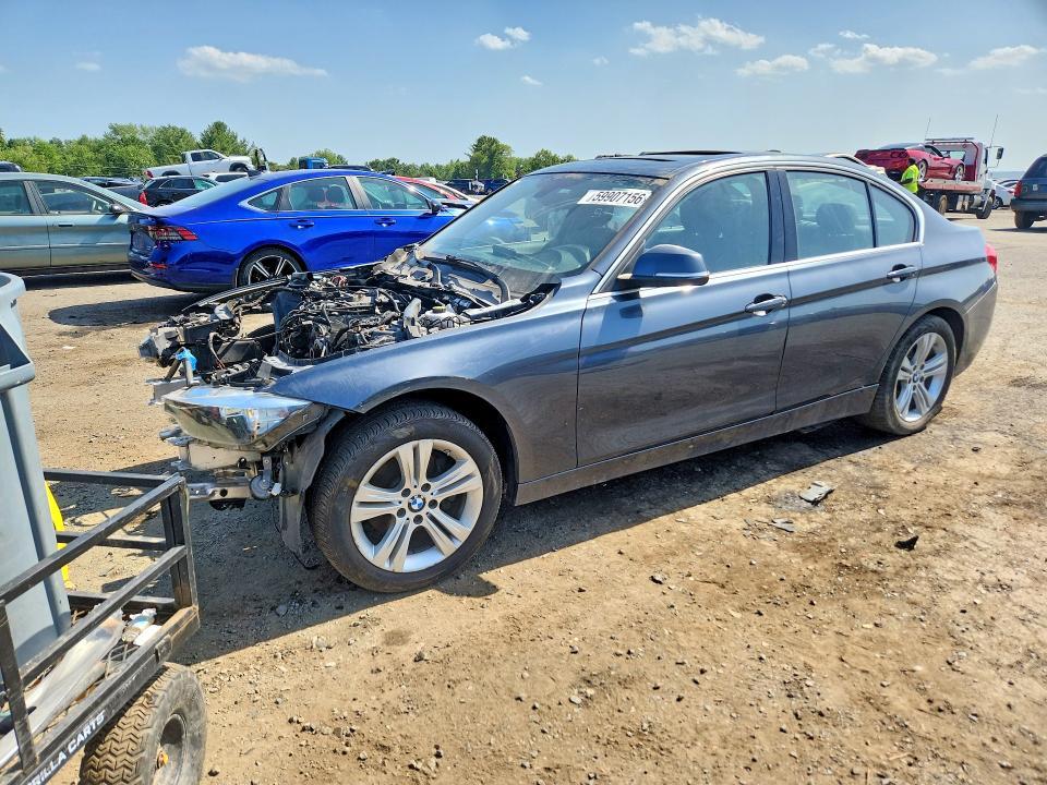 2017 BMW 330 — фото 1