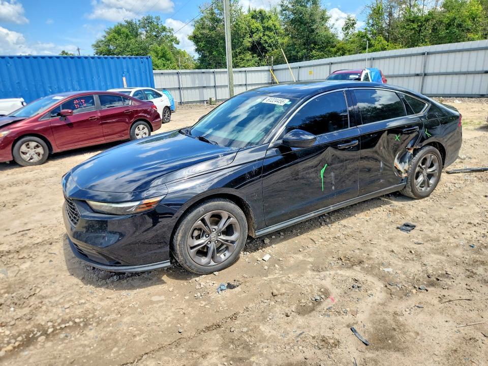 2023 Honda Accord — фото 1