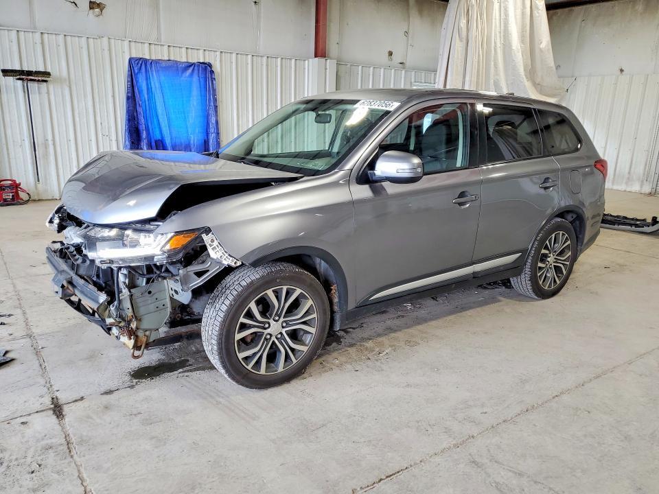 2017 Mitsubishi Outlander — фото 1