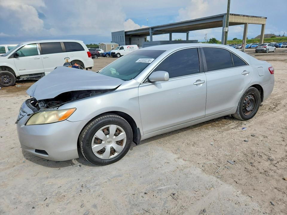 2008 Toyota Camry — фото 1